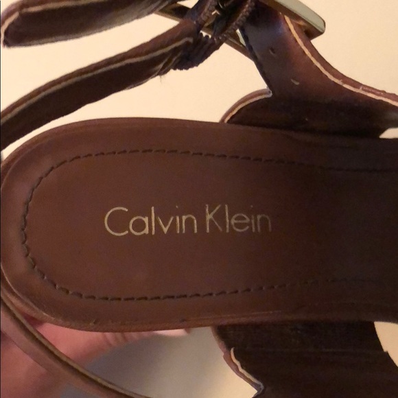 Calvin Klein brown wedges - Picture 5 of 5